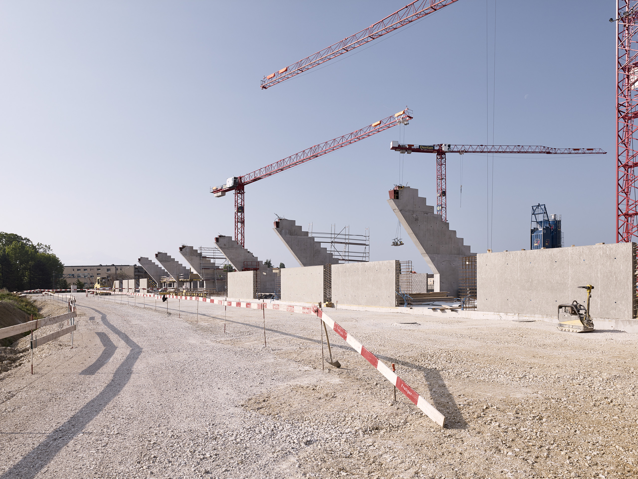 Stade de la Tuilière, Lausanne